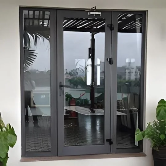Cửa sổ mở quay 2 cánh - mẫu cửa nhôm kính